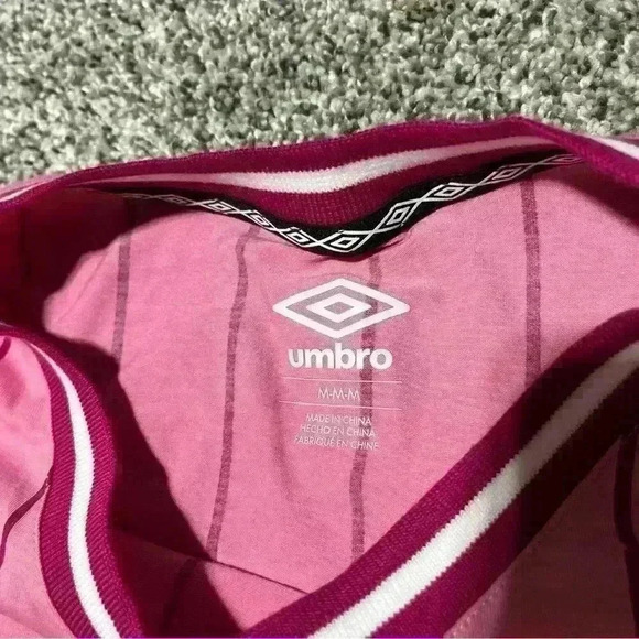 Umbro Girls Shirt Striped Pink - Medium 10/12 - NWT - Picture 6 of 9